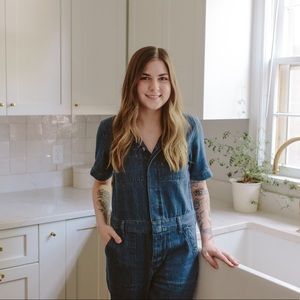 Meet your Posher, Calina